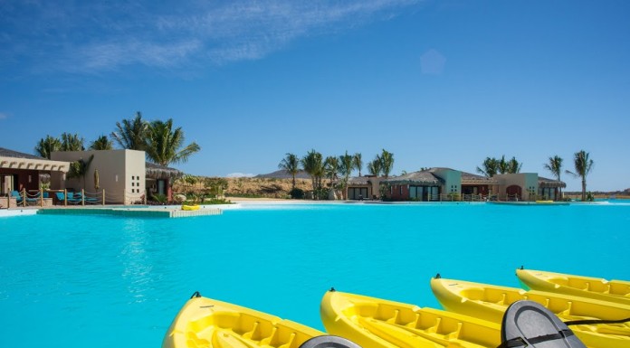 ต้องไปเยือนแล้ว! กับสุดยอดโครงการลากูนน้ำใสจากทั่วโลก