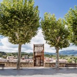 carles-enrich-architecture-gironella-spain-elevator-designboom-05