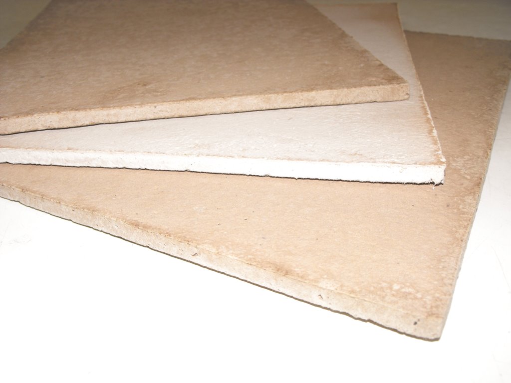 Gypsum board with cotton