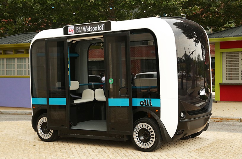 local-motors-olli-self-driving-vehicle-designboom-02-818x536