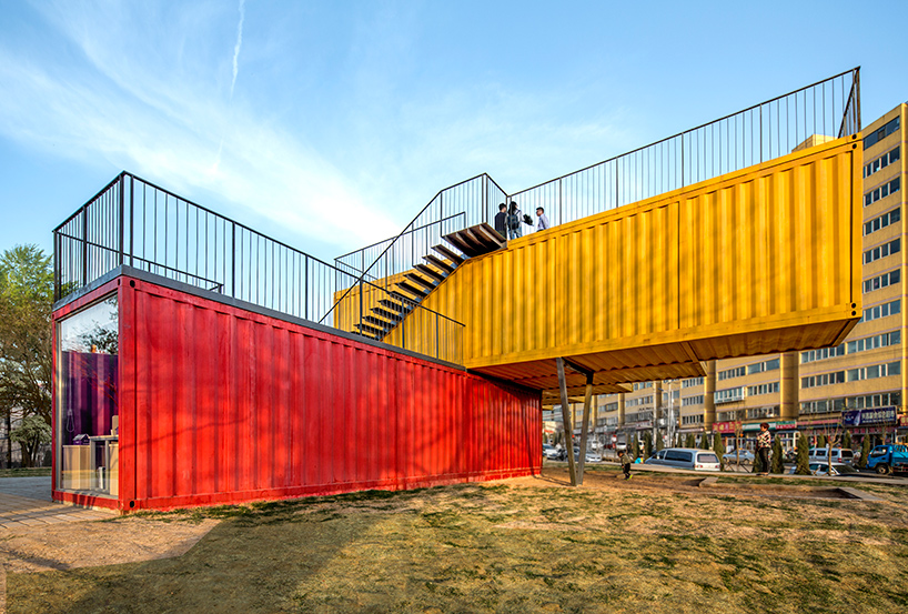 peoples-architecture-office-container-stack-pavilion-dongshan-shanxi-china-designboom-05