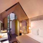 philippe-starck-m-social-singapore-hotel-designboom-03-818×502