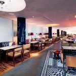 philippe-starck-m-social-singapore-hotel-designboom-11