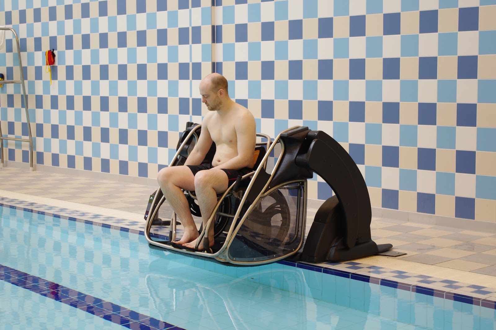 poolpod-wheelchair-user