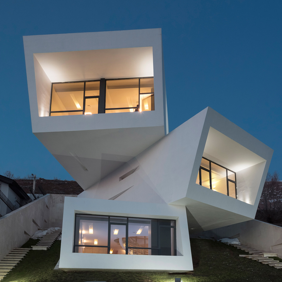 three-views-a-house-new-wave-architecture-mosha-house-tehran-iran_dezeen_sqa