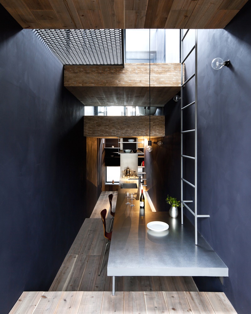 11.8m-house-tokyo-YUUA-architects-designboom-02