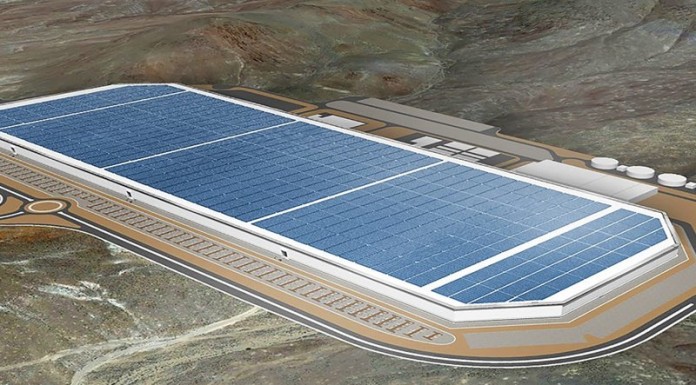 Tesla เผยความคืบหน้าโครงการก่อสร้างโรงงานผลิตแบตเตอรี่ลิเธียม Gigafactory