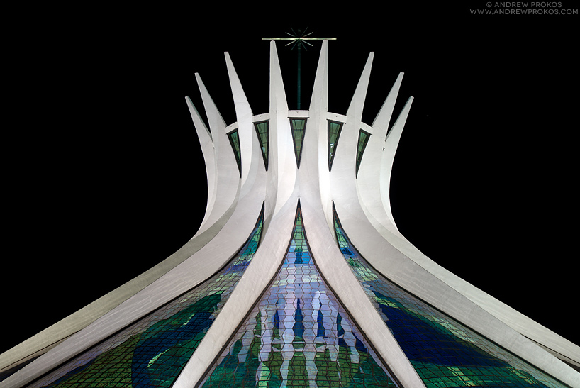 brazil-modernist-architecture-roundup-oscar-niemeyer-lina-bo-bardi-sergio-bernardes-designboom-03