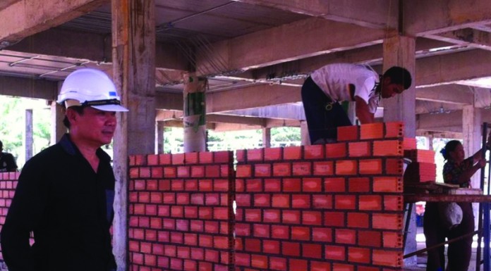 อิฐมอญก้อนใหญ่ ฉางเฉิน นวัตกรรมล่าสุดแห่งวงการอิฐมอญ อิฐมอญก้อนใหญ่