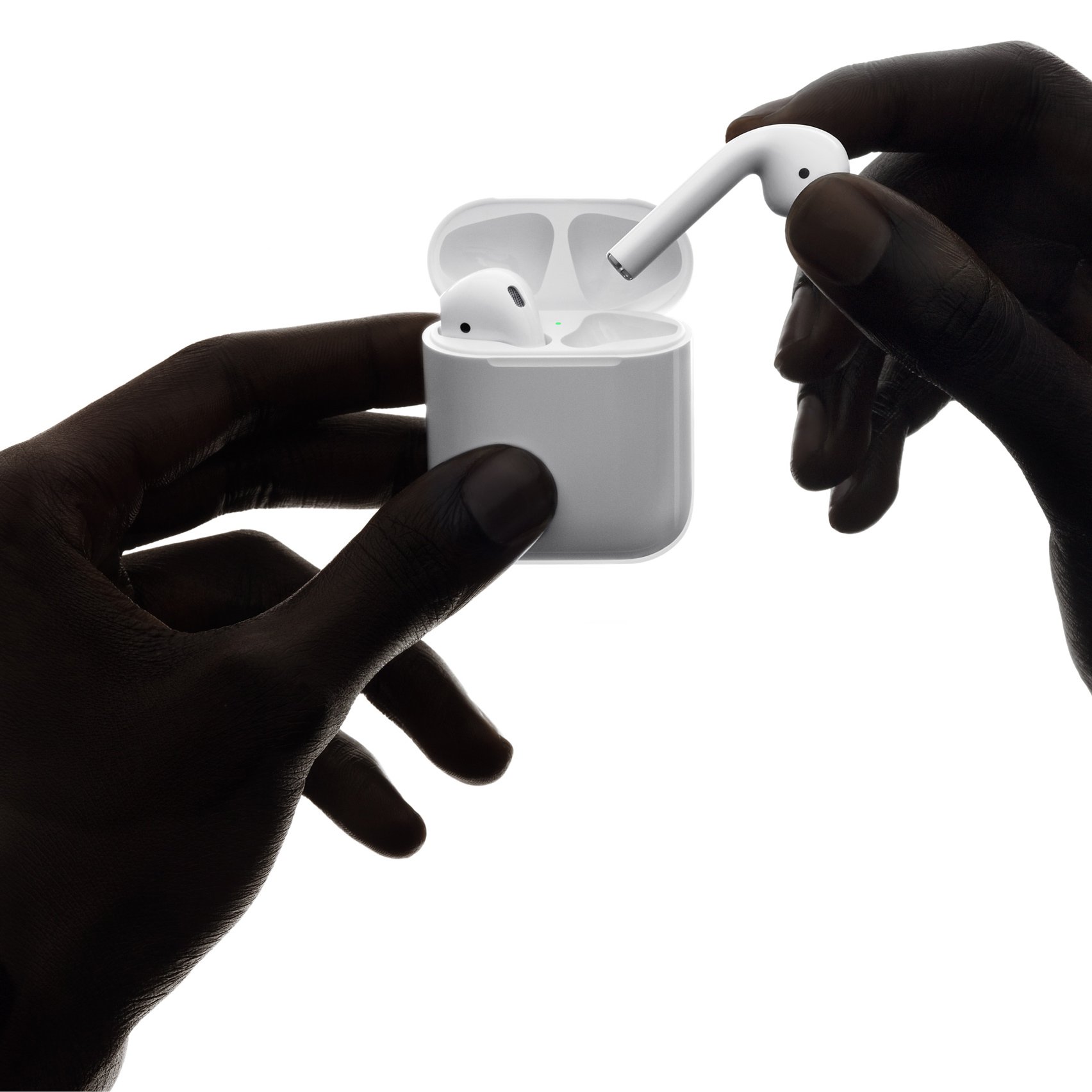 apple-wireless-airpods-headphones_dezeen_6