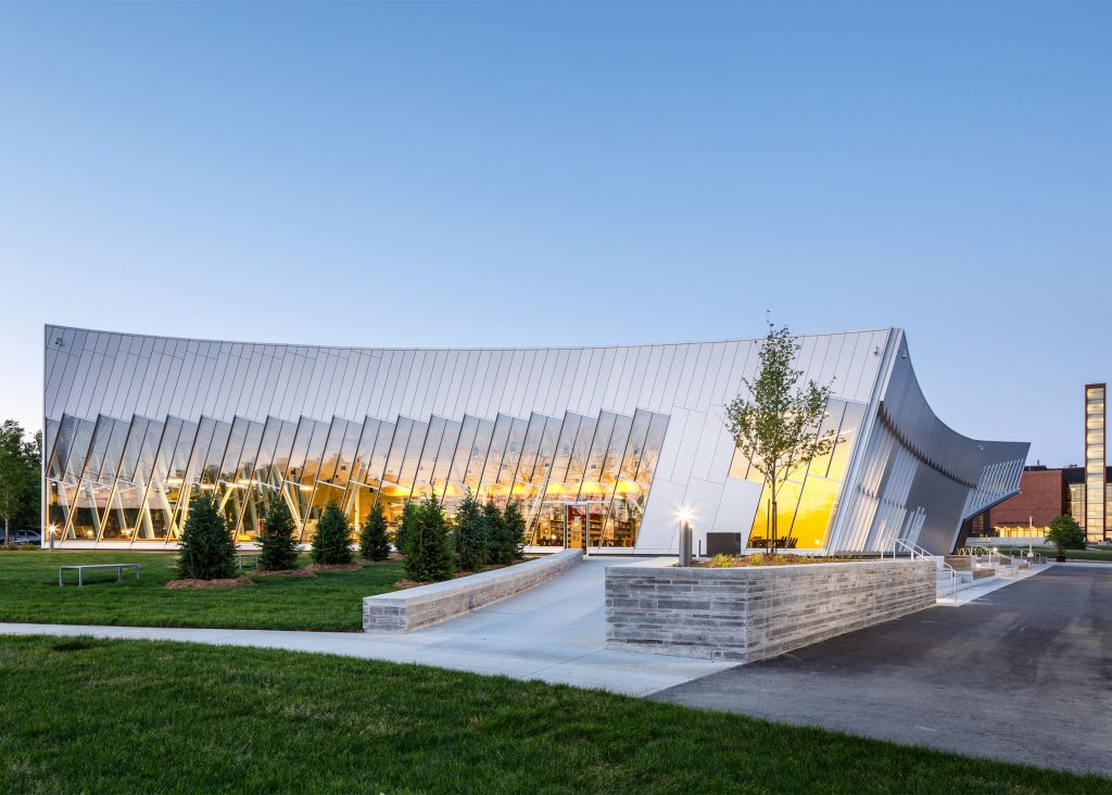 toronto-library-by-zas_dezeen_2364_ss_14-1024x732