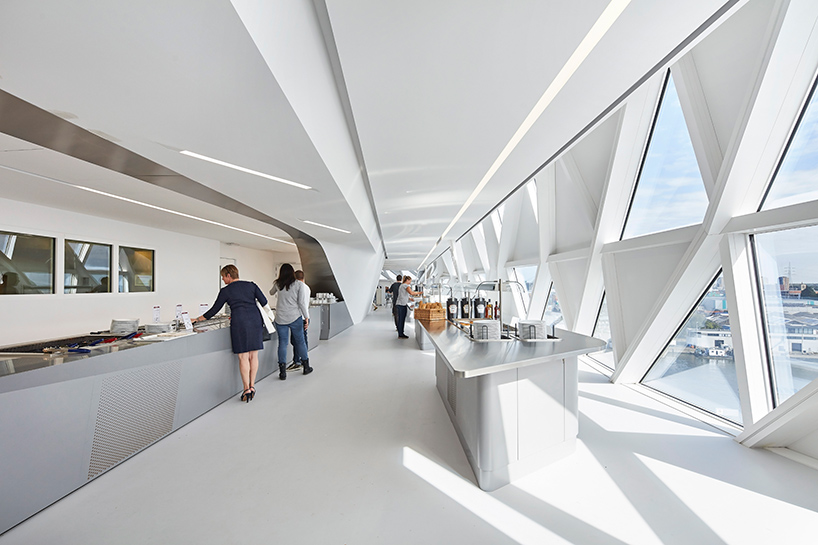 zaha-hadid-architects-port-house-antwerp-belgium-designboom-06