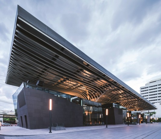 Glasshouse @ Sindhorn – ‘OFFICE AT’ รางวัล จากความรักในการทำงาน (ตอนที่ 2) Glasshouse สินธร