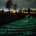 Studio-Roosegaarde-Solar-Bike-Path-Van-Gogh-2