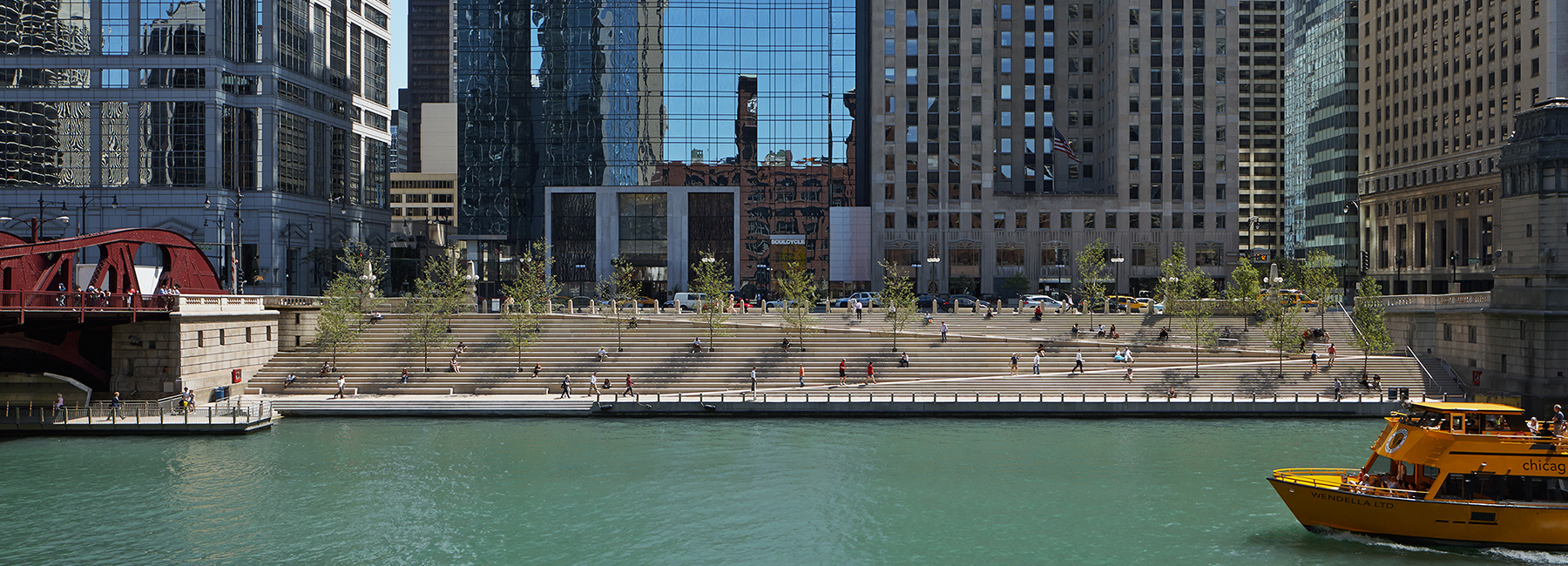 chicago-riverwalk-phase-3-ross-barney-architects-sasaki-associates-designboom-1800