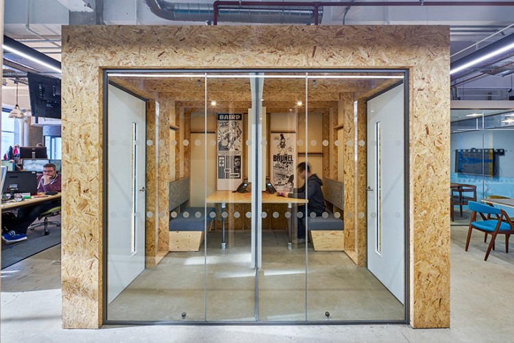 jump-studios-cloudflare-office-london-interiors-designboom-04