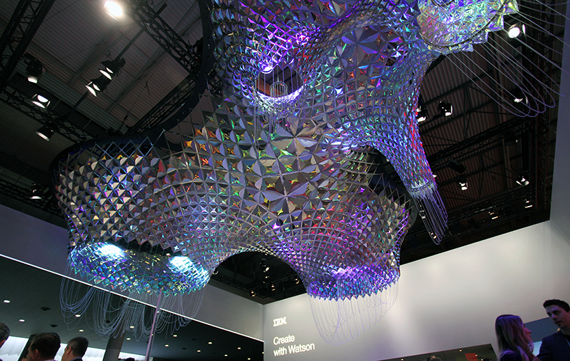 softlab-ibm-watson-mobile-world-congress-designboom-06