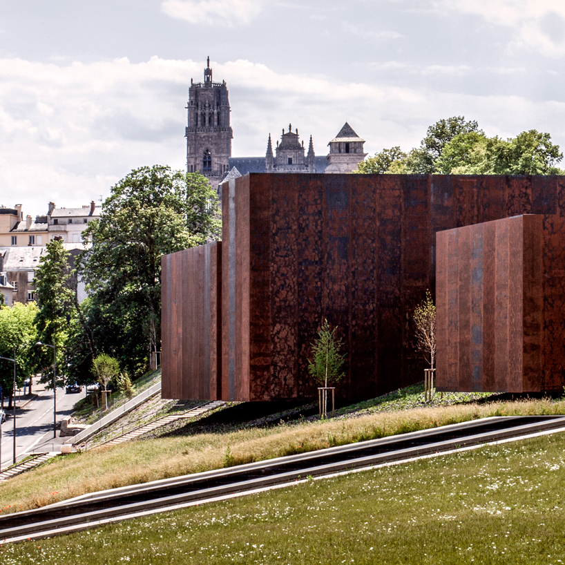 RCR-arquitectes-project-round-up-pritzker-prize-designboom-01