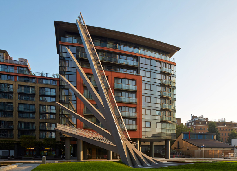 ten-amazing-moving-bridges-around-the-world-designboom-010