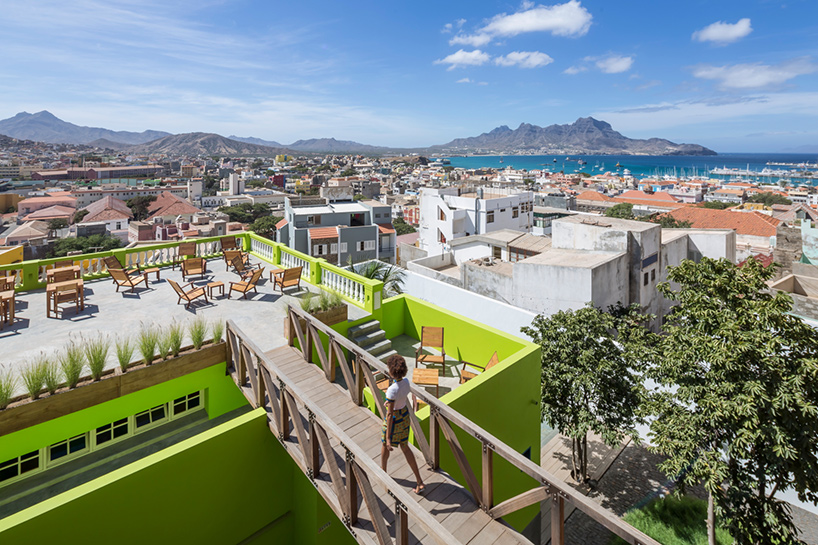 ramos-castellano-arquitectos-terra-lodge-hotel-cabo-verde-designboom-04