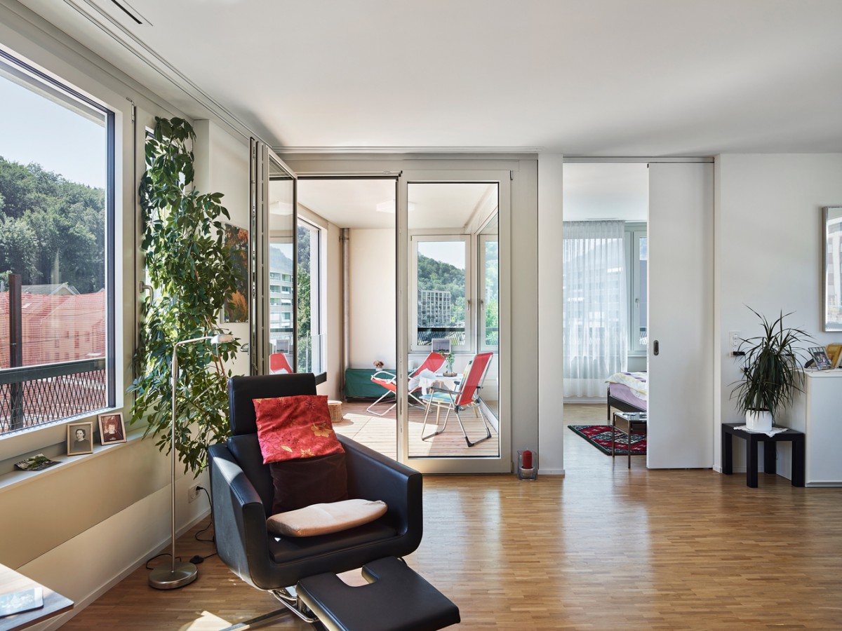 15_EM2N_Housing_Greencity_Building_Site_A1_©Damian_Poffet_2880px_web