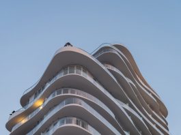 “UNIC” อาคารกรีนดีไซน์ล้ำลึกแห่งแรกกลางกรุงปารีสจาก MAD architects