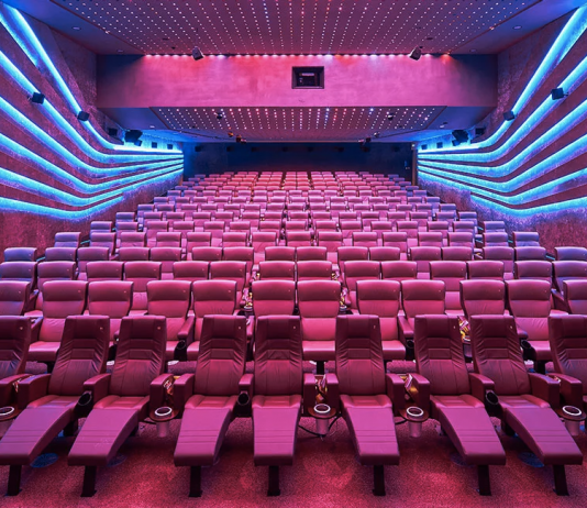 ‘Lichtspielhäuser’ โปรเจกต์เซตภาพหาดูยากงานออกแบบภายในโรงหนังประวัติศาสตร์แห่ง Hamburg