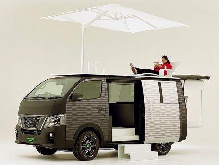 nissan-nv350-caravan-office-pod-concept-designboom-03