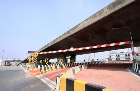 04 – สะพานกลับรถแห่งใหม่ กม. 7 ใกล้ทางเข้าศูนย์การค้าเมกาบางนา