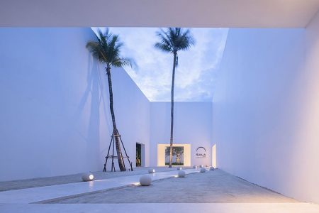 sala-samui-chaweng-beach-roadside-1-602f8f0f0a843