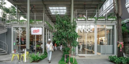 powwowwow-urban-backyard-bangkok-designboom-01