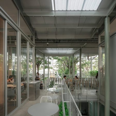 powwowwow-urban-backyard-bangkok-designboom-07