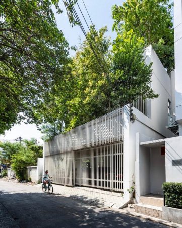 shma-company-forest-house-bangkok-designboom-12