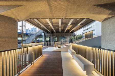 Roof_Square_small_19