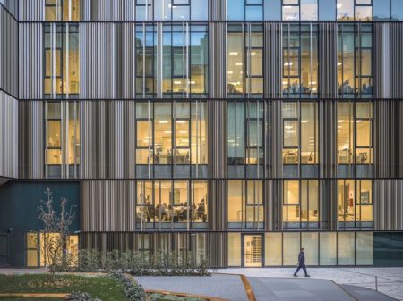 reale-group-office-building-in-turin-i030817-f7-768×575