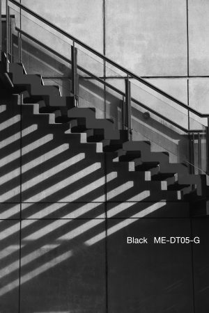 Color Black Metal DT05G 02