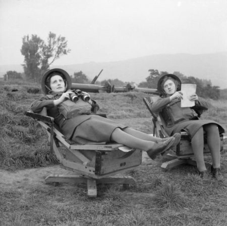 The_British_Army_in_the_United_Kingdom_1939-45_H14281