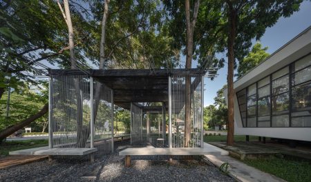 grid-lines-boundary-pavilion-sim-studio_12-1