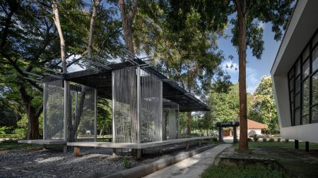 grid-lines-boundary-pavilion-sim-studio_13-1