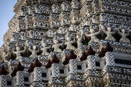 Stupa at Arunratchawararam Ratchaworamahawihan Temple orTemple of Dawn, Bangkok