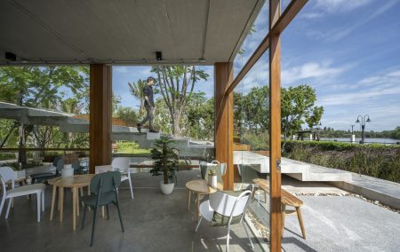 the-pomelo-amphawa-cafe-looklen-architects_9