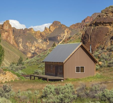 Cabin on the gulch