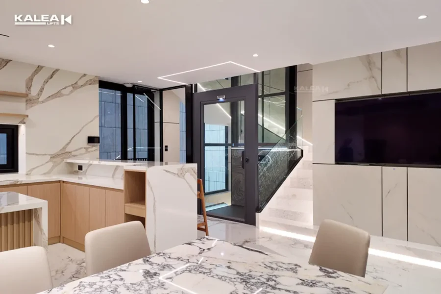 KALEA X50 ลิฟท์บ้านหรูติดตั้งตรงช่องกลางบันได